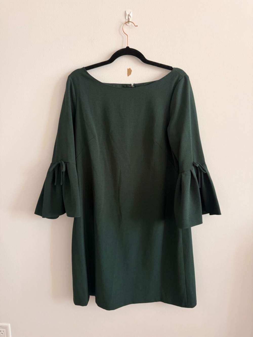 Eliza J Dark Green Bell-Sleeve Shift Dress